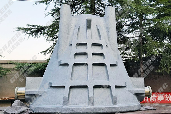 大型鑄鋼件加工廠家都會(huì)用哪些材質(zhì)？它們有什么樣的特點(diǎn)？