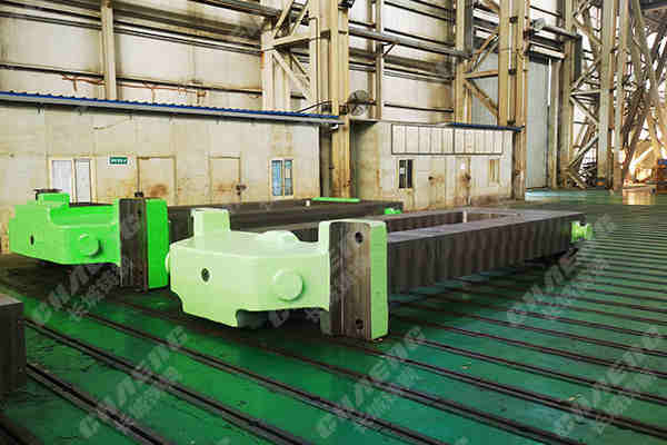 大型鑄鋼件鑄造廠家加工軋機(jī)牌坊時(shí)需要注意什么？